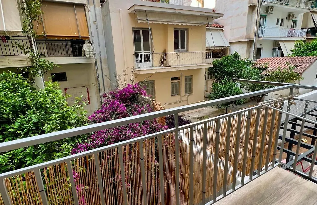 Emerald Lux Apartment-1