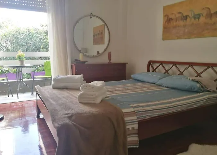 Maria'S Cozy Apartment In Palaio Faliro